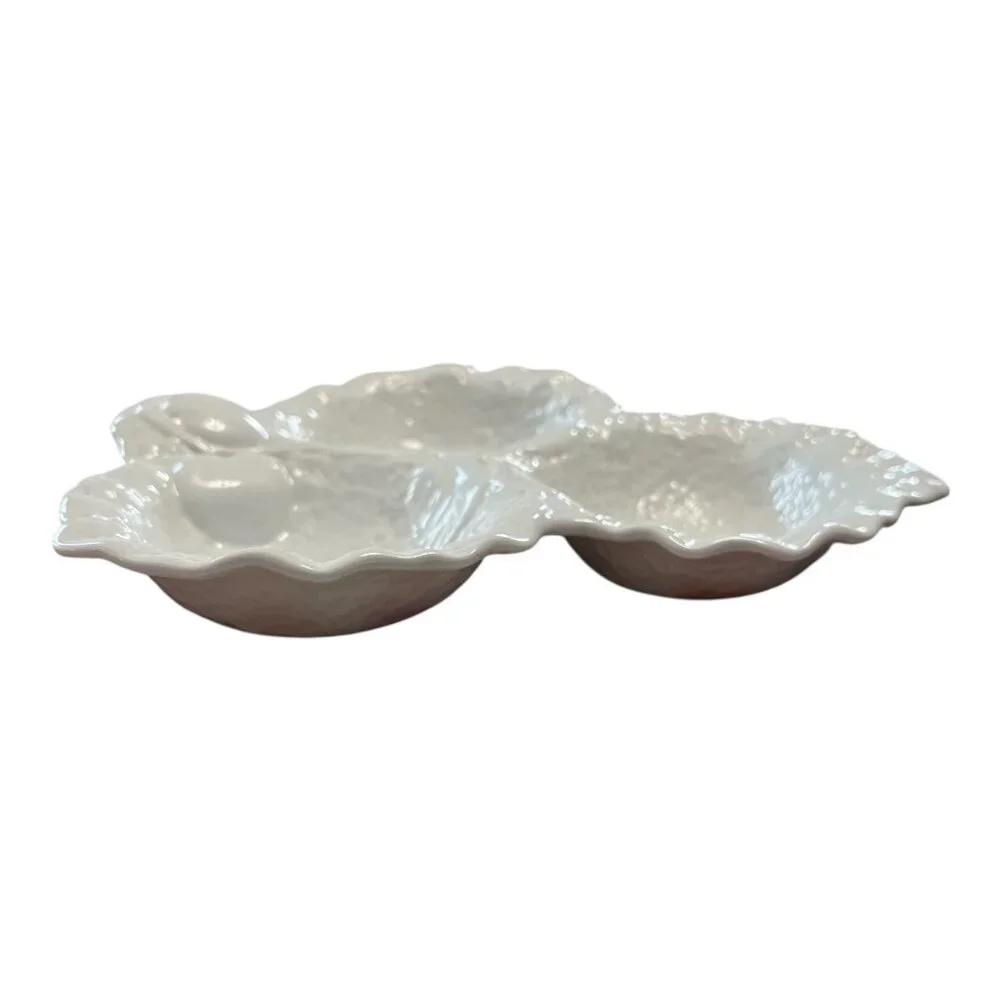 Caverswall Fine Bone China Leaf-Shaped Divided Dish – White Relief Design – Engl